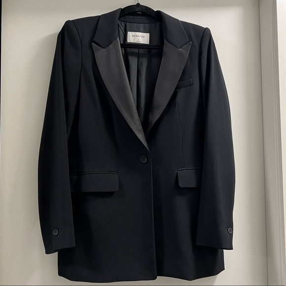 Aritzia Babaton Yates Tuxedo Blazer - Picture 2 of 9